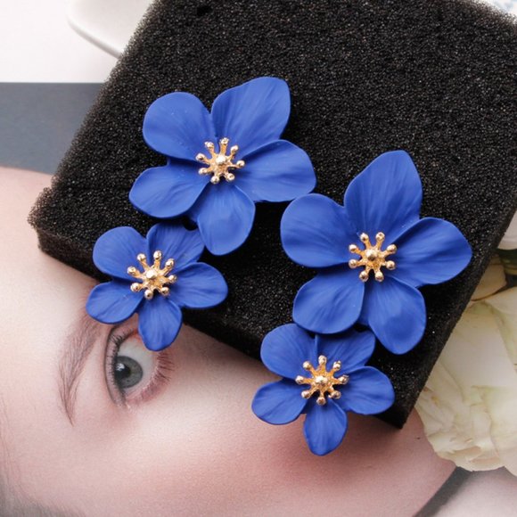 Jewelry - Earrings